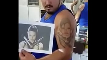 Preview 3 of Liceali Modena - Leao joga pelucia na ursinha