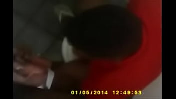 Preview 2 of Daddysluts - No banheiro