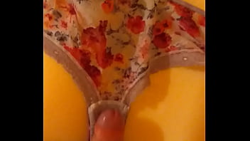 Preview 2 of Xxxvideos Abuelas - Nephew has fun with my panty