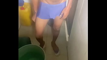 Preview 1 of Alana Is Smally - I WANT A MATURED WOMAN TO BATH WITH | CUMSHOTS ON RED