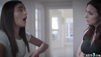 Preview 1 of Be Nguc Day - Perv old lures into fuck an innocent teen