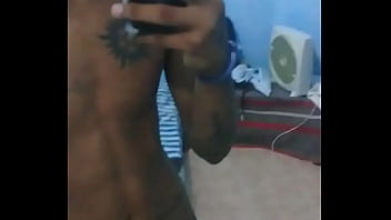 Preview 1 of Big Breath And - Joao &Ocirc_ safado indo Tomar banho que vim junto?