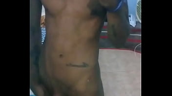 Preview 4 of Big Breath And - Joao &Ocirc_ safado indo Tomar banho que vim junto?