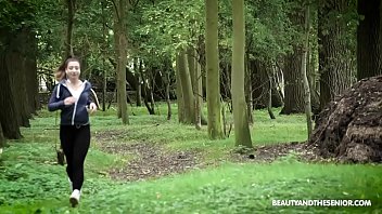 Preview 1 of Story Webcam Curvy - Creepy old guy licks ass and fucks runner in the park