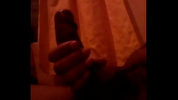 Preview 1 of Hugest Pussy Hymen Ever Seen - Quer ver sua esposa safada mamando esse?