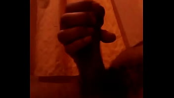 Preview 4 of Hugest Pussy Hymen Ever Seen - Quer ver sua esposa safada mamando esse?