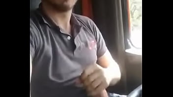 Preview 3 of Ass Shake Webcam - Vergon en el carro - Un tal Vergon