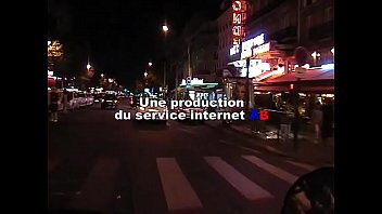 Preview 1 of Dog Rapes Daughter - Interview d&#039_un r&eacute_alisateur porno