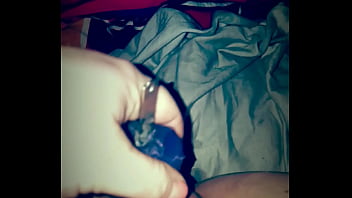 Preview 1 of Kimmy Gram - s. Premium squirting! (squirtle4daddy)