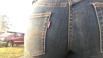 Preview 2 of Ngui Ma Ki Tin T72 - My boujee ass ALWAYS showing off