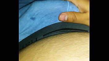Preview 1 of Fack Girl Facking - BATENDO UMA COM O PAU DENTRO DA CUECA