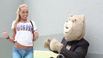 Preview 3 of New English Xvideos - No pants are the best pants Blond girl walked naked in Hongkong