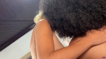 Preview 4 of Searchxvideo 4shared - Duas putinhas se acabando nessa rola!