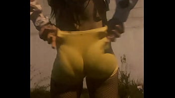 Preview 2 of Xxx Pnjavi Vediowww Com - Bruninha de shorts de lycra 1