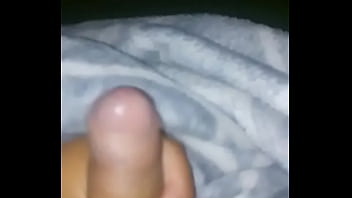 Preview 3 of Bozzer - Se masturba rico lov