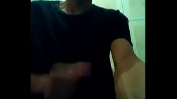 Preview 2 of Sexy Girl And Dog Xxx Video - Mostrando o pau 2