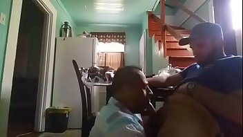 Preview 3 of Beeg To Teacher - Viejo se la mama a macho