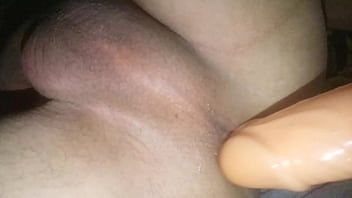 Preview 4 of Sex While Men Romancing - xvideos ..yo y mi juguete 4