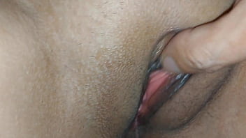 Preview 3 of Hsrd Sex Hd - Xxx Minha enteada me mostra sua nova calcinha que tem um cheiro rico e delicioso