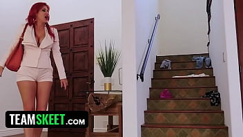 Preview 1 of Dada Suck Xxx - Angry MILF stepmom rough punished a teen with a dildo