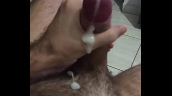 Preview 3 of Pantyless Fights - Gozando na punheta