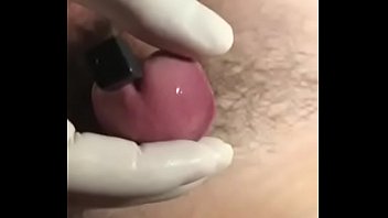 Preview 3 of Amateur Extravaganza 10 - Trying a bigger one / Probando una m&aacute_s grande
