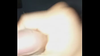 Preview 1 of Cu Papa - Novinho dotado colocando leite para fora