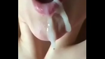 Preview 2 of Kapde Utarte Wali Xx Video - Tinh tr&ugrave_ng l&acirc_u ng&agrave_y ko xuất