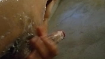 Preview 3 of Xxxhentai Animation - Novinho sacudo