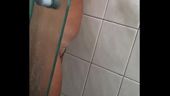 Preview 4 of Woman Raped - Banho delicioso minha esposa gostosa