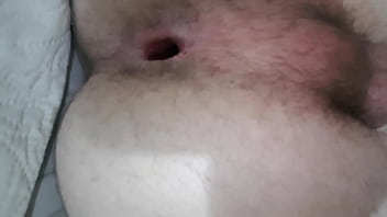 Preview 4 of Xxx Video Bf Fast Night - Novinho arrega&ccedil_ando o cuzinho com o dedo