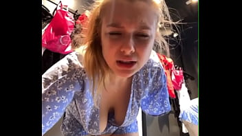 Preview 2 of Clips La Pacoa - Anal Squirt in the public