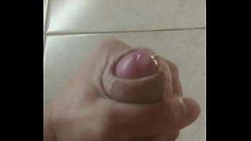 Preview 4 of Big Boobs Mom In Bathroom - Largando leche