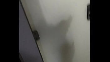 Preview 2 of Xvidco Co - Novinho pego com o pau na m&atilde_o