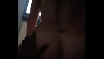 Preview 1 of Girl Shits On Mans Face - chaude brune baise