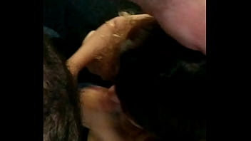 Preview 3 of Full Big Boobs Suckd - ME LA MAMA MUY RICO