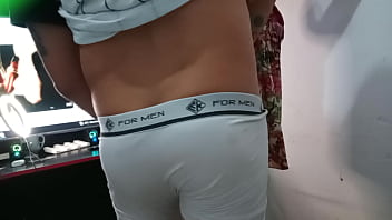 Preview 1 of Reip Mom - putinha de quatro ( sex toy )