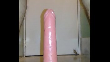 Preview 3 of Mia Malkova Extreme Insertion - Gozando mi penetrada....con caresmed