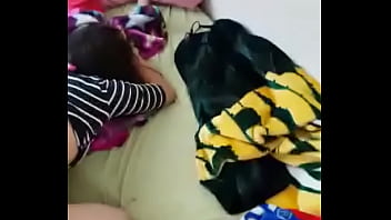 Preview 3 of Mizuki Leia - Novia cogiendo en su cuarto