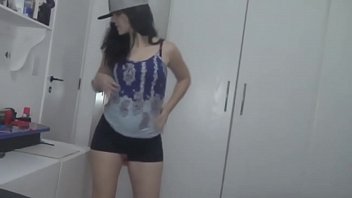 Preview 1 of Fat Ssbbw Mom Fucks Hre Own Son - CarolzinhaSG Dan&ccedil_ando e Sensualizando #2