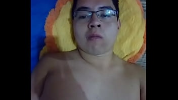 Preview 1 of Mom And Big Cock Boy - V&iacute_deo de verificaci&oacute_n