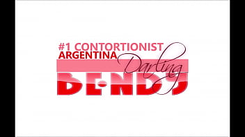 Preview 1 of Polska Milf Ala 6 - BENDY DARLING CONTORSIONISTA FLEXIBLE CULO Y TETAS HERMOSAS