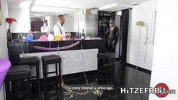 Preview 1 of Crying Big Sex Anaconda Pain - HITZEFREI Catwoman Tatjana Young on a sperm hunt