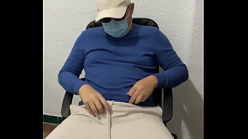 Preview 1 of Hindhi Xxxvide - Cum all over myself on the computer chair