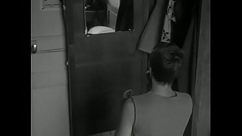 Preview 3 of Mom And Not Son Fu K - Acossado