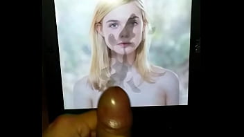Preview 3 of Ge Pegnant - Elle Fanning cum tribute