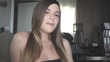 Preview 1 of Anal Diperkosa - YOUNG KENDRA LYNN USES HER TEEN MOUTH AND PUSSY TO IMPRESS HER STEP FATHER