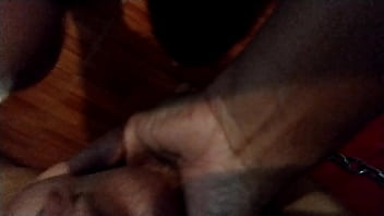 Preview 3 of Oh My Mom Massage Me - Comparando mi micropene en castidad con la poronga de Flaco