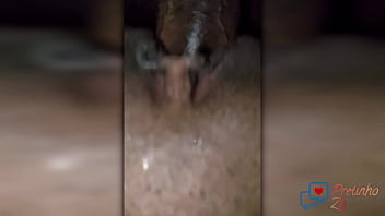 Preview 2 of Xnxx Lara Croft Xxx Video - Novinha Tarada mete com a buceta toda melada de leite