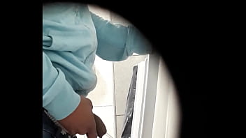 Preview 2 of Pinoy Old Granny Porn Sex - dotado gay orinando